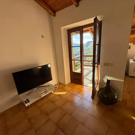 Rustico Vesio Balcony View Apartamento
