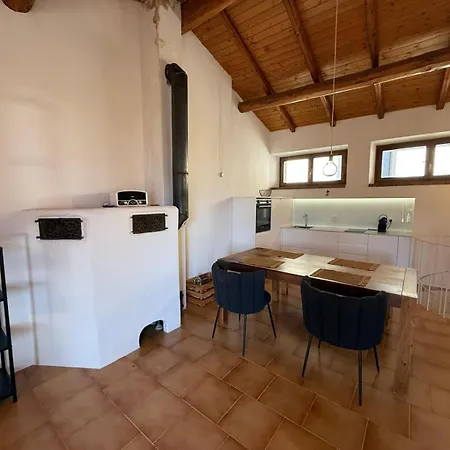 Rustico Vesio Balcony View Apartamento *