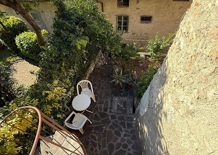 Rustico Vesio Balcony View Апартаменты *