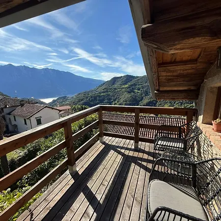 Rustico Vesio Balcony View Apartmán